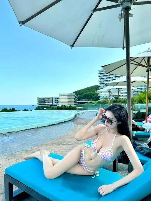 比基尼美女视频,夏日风情一瞥